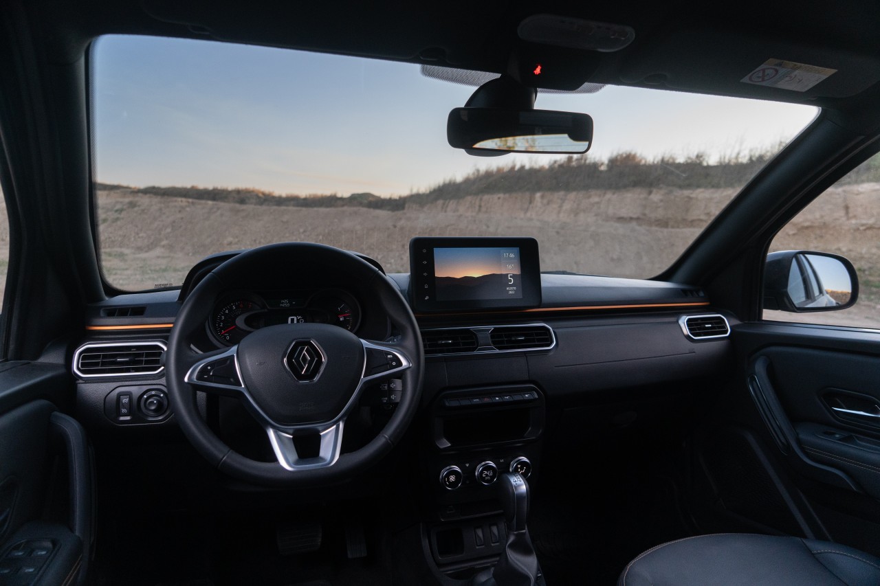 Renault Oroch: GENymsm95kcEtIHMzOlLAJgeGm2bfJ-metaT1JPQ0gtSUNPTklDICgzKS5qcGc=-.jpg