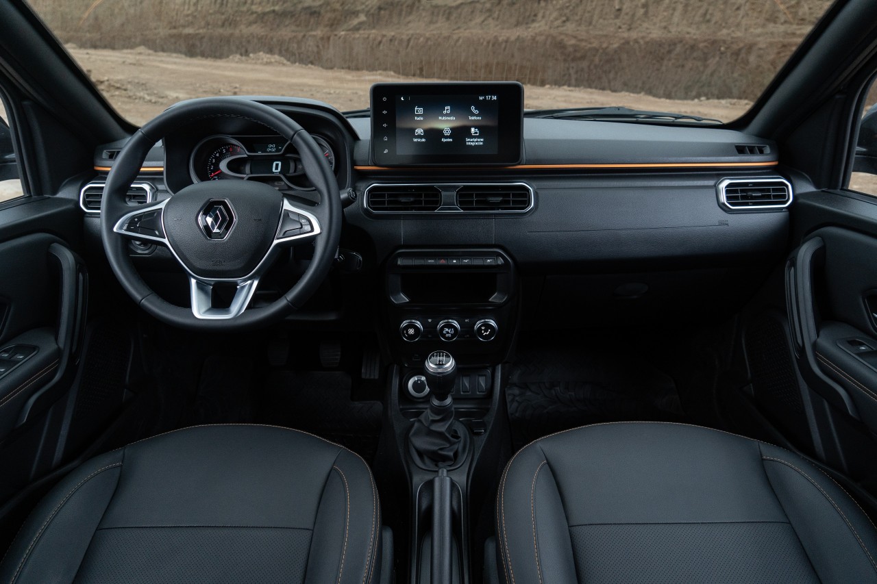 Renault Oroch: V2Rs3sLYvV9uuzsrech2qeNDBZDG7H-metaT1JPQ0gtT1VUU0lERVIgKDE3KS5qcGc=-.jpg