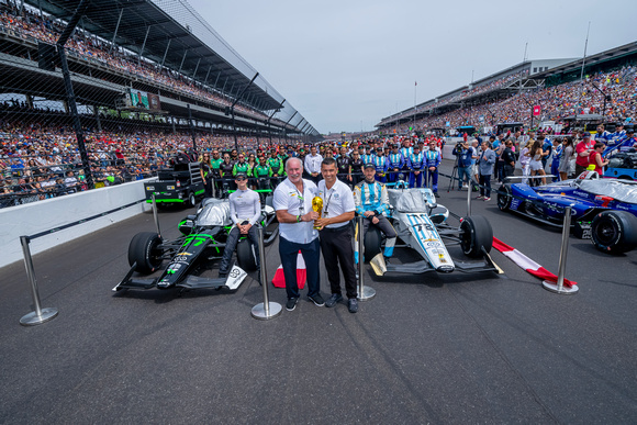 El domingo de Canapino en Indy500: 1E5_97_2088053_1826242091_3.jpg