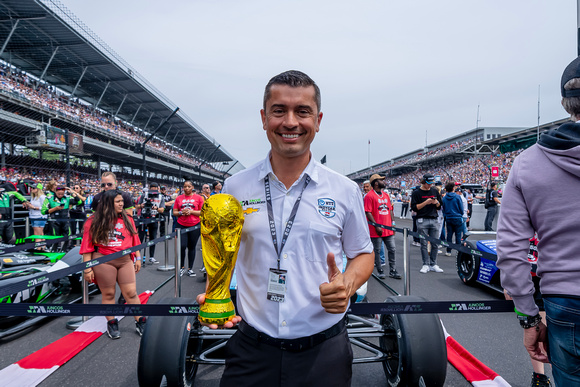 El domingo de Canapino en Indy500: D5_302_2088053_1659692658_3.jpg