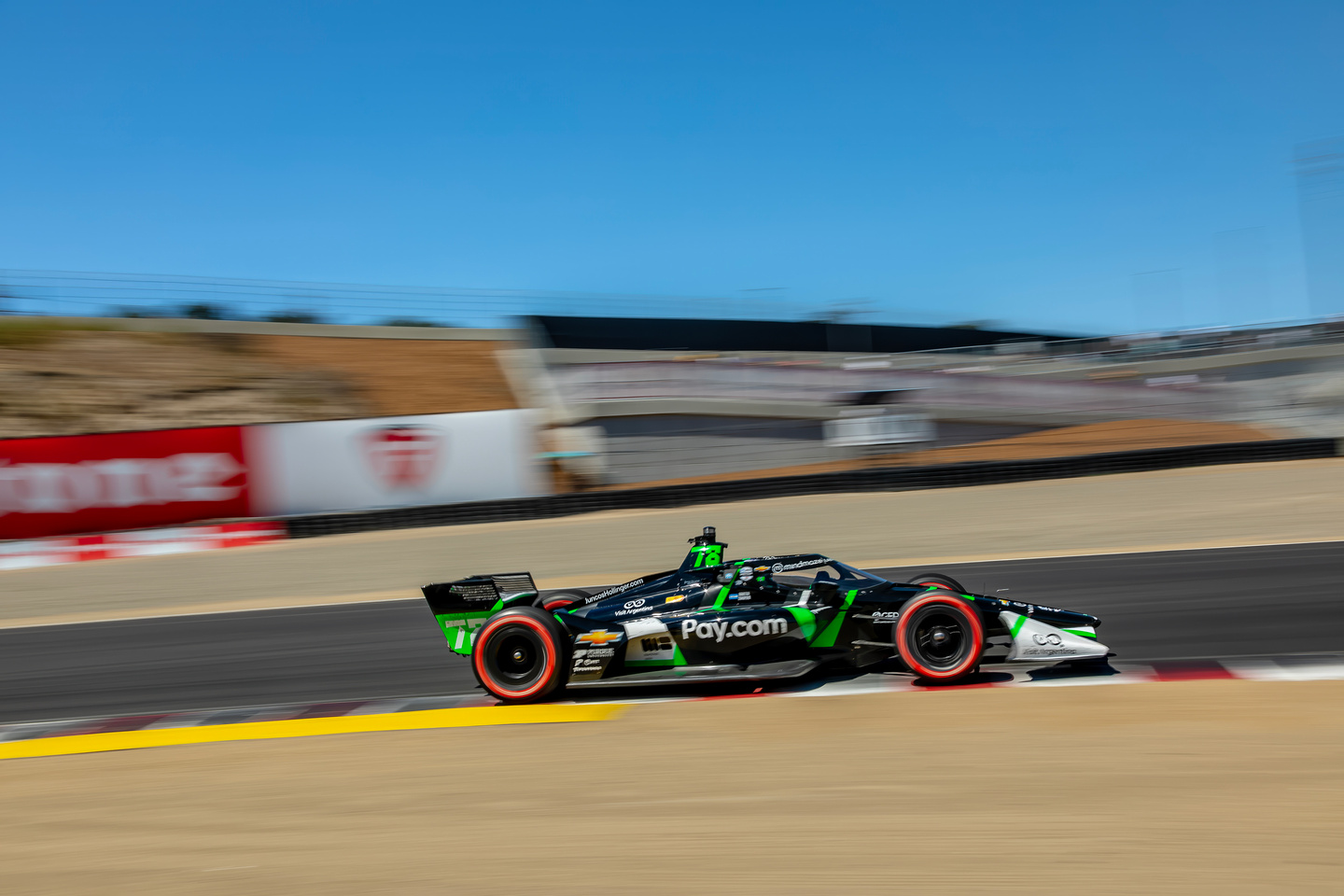 Todo el color del paso de Canapino por Laguna Seca: 16.jpg