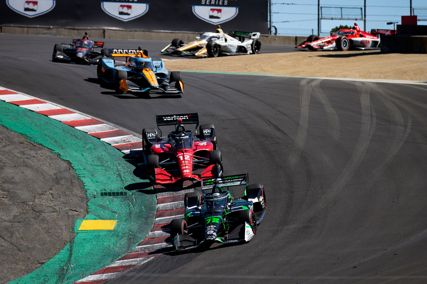 Todo el color del paso de Canapino por Laguna Seca: 18.jpg