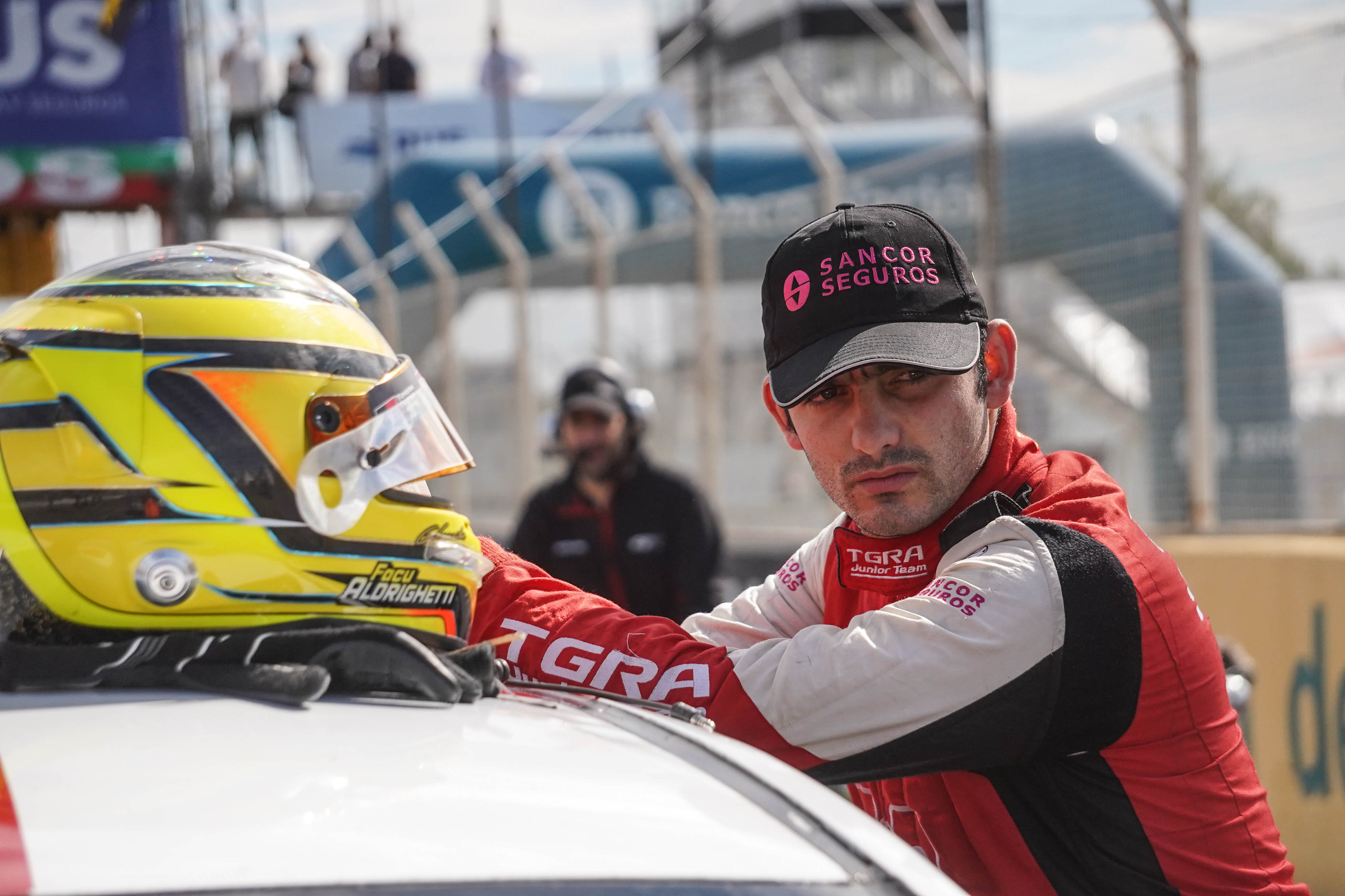 Todo el color del paso del TC2000 por Paraná: DSC06148.jpg