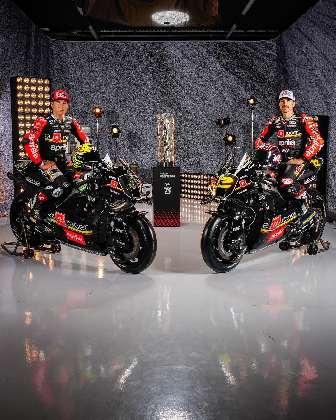 MotoGP, en modo ‘Old school’:: 453330680_508703888386954_6941740959382554628_n.jpg